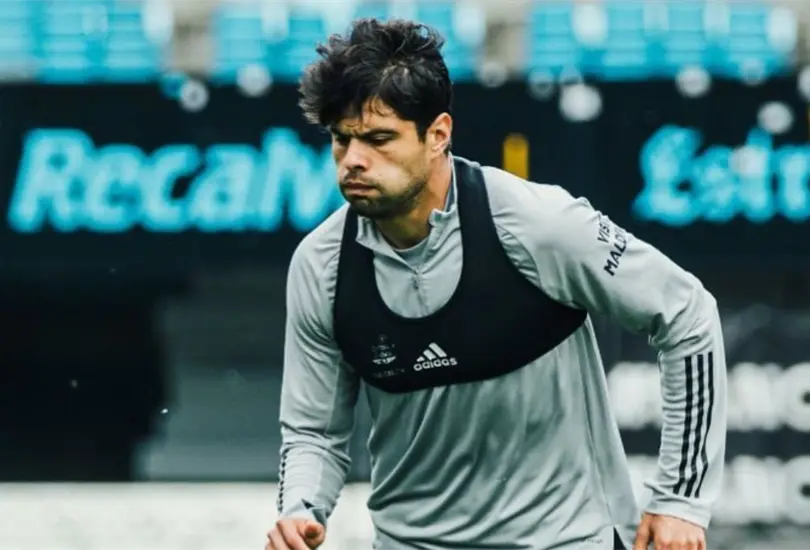 Néstor Araujo apunta para ser el defensa central titular del América. Néstor Araujo apunta para ser el defensa central titular del América.