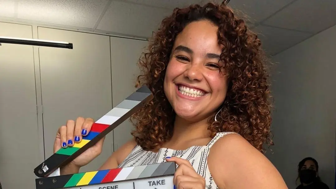 Esmeralda Soto es Tania, defensora del equipo.