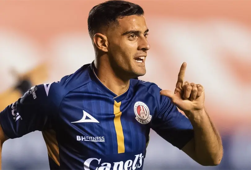 Am&eacute;rica y Monterrey buscar&aacute;n a Germ&aacute;n Berterame para reforzar su delantera