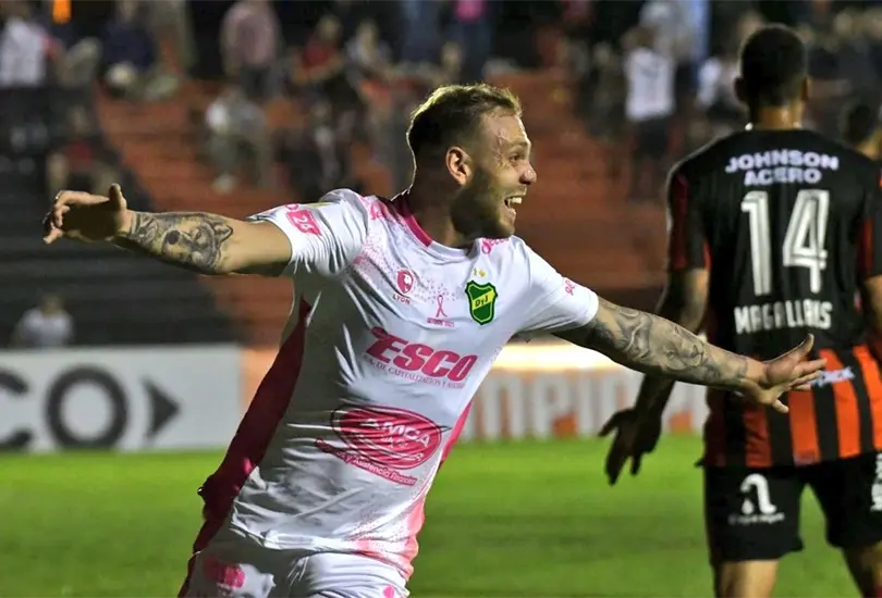 Carlos Rotondi ser&iacute;a nuevo jugador de Cruz Azul a cambio de 4 millones de d&oacute;lares