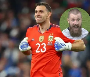 Dibu Martínez defiende al portero bailarín de Australia: "lo hizo perfectamente bien"