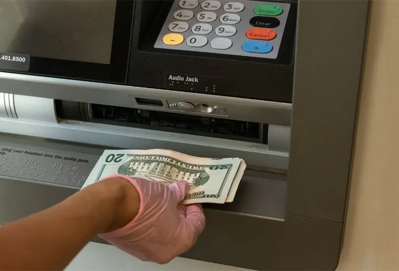 El trabajador se qued&oacute; con el dinero porque asegur&oacute; que le pertenec&iacute;a.