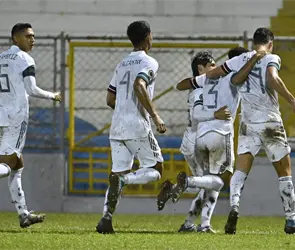 M&eacute;xico golea a Trinidad y Tobago en el Premundial Sub-20 con doblete de Esteban Lozano