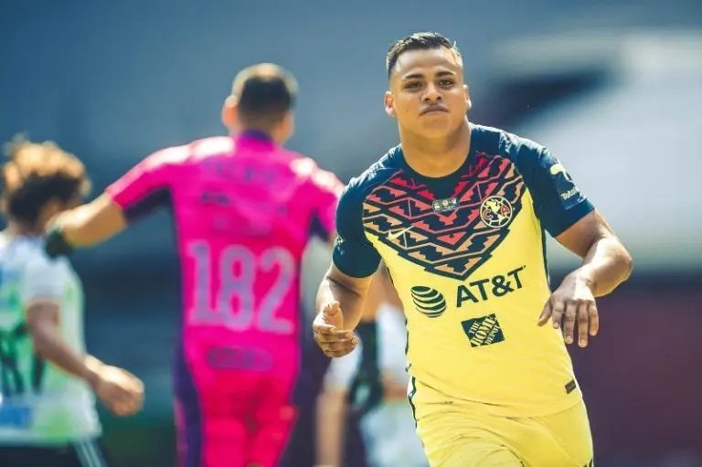 Román Martínez es hijo de un exjugador del Puebla - Twitter @America_FB