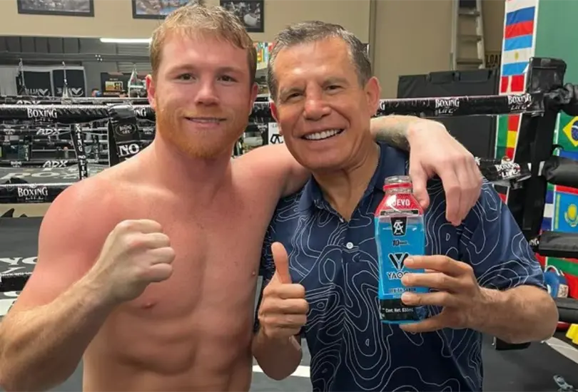 Julio C&eacute;sar Ch&aacute;vez recomend&oacute; a Canelo no volver a enfrentar a Dmitry Bivol.