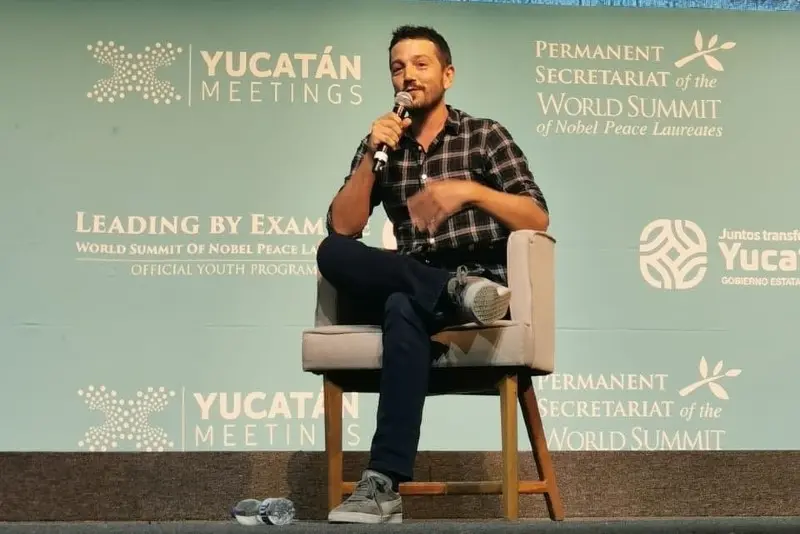 Y TÚ MAMÁ TAMBIÉN: Con solamente 18 años, Luna apareció en el film "Y Tú Mamá También", que dirigió Alfonso Cuarón.