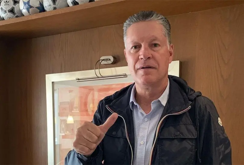 Ricardo Peláez analiza traer un refuerzo más para cubrir la baja de José Juan Macías. Ricardo Peláez analiza traer un refuerzo más para cubrir la baja de José Juan Macías.