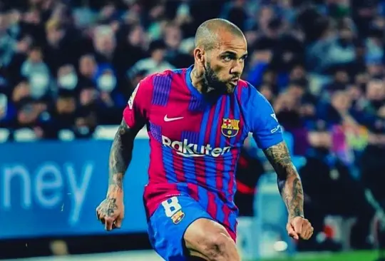 Dani Alves se sumará al grupo de futbolistas que llegaron a México diréctamente del Barcelona.