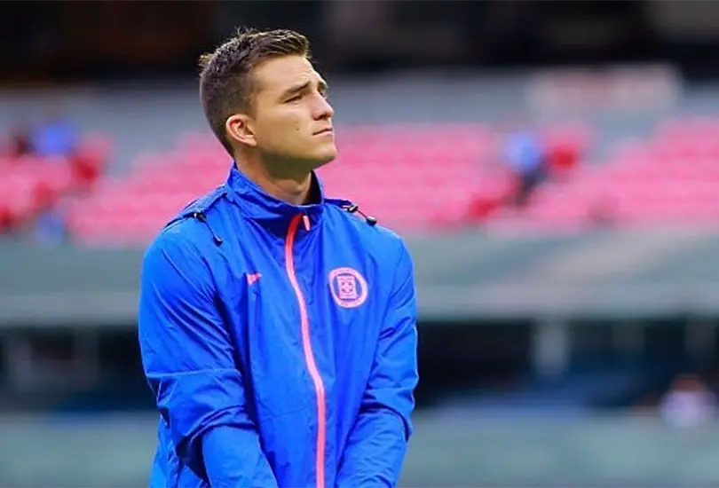La salida de Sebasti&aacute;n Jurado de Cruz Azul provocar&iacute;a una serie de cambios en el equipo de cara al Apertura 2023.