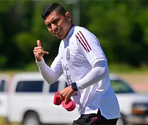 Orbel&iacute;n Pineda se queda en Europa e ir&aacute; al AEK Atenas para reencontrarse con Almeyda