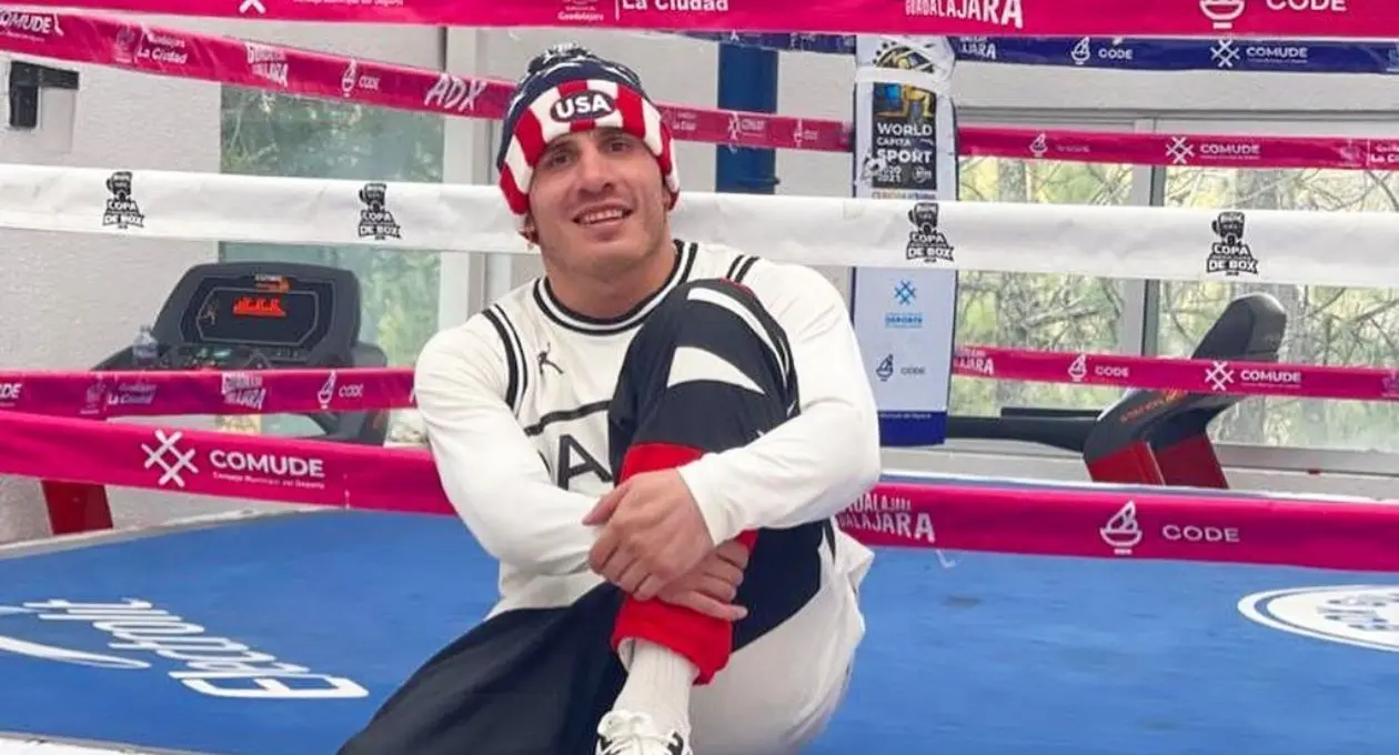 El menor de los Chávez vive en Sinaloa y en ocasiones está en el ojo del huracán, ya que suele verse involucrado en polémicas con ´El Gran Campeón Mexicano´. 