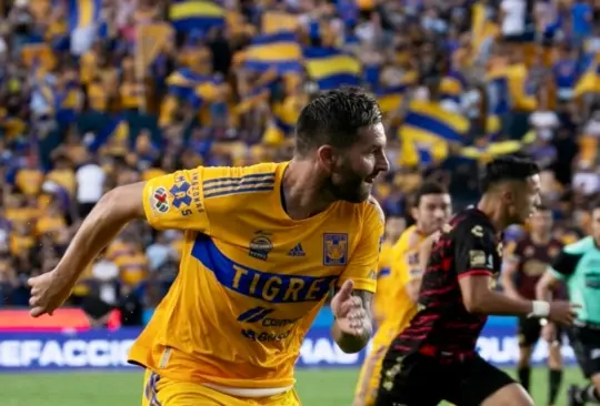 André-Pierre Gignac salió lesionado ante Xolos. 