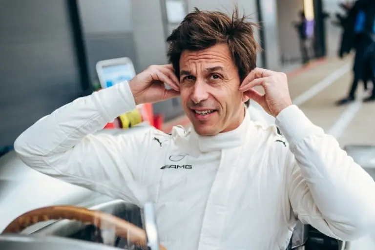 Toto Wolff fue piloto de carreras profesionales - Twitter @MercedesAMGF1