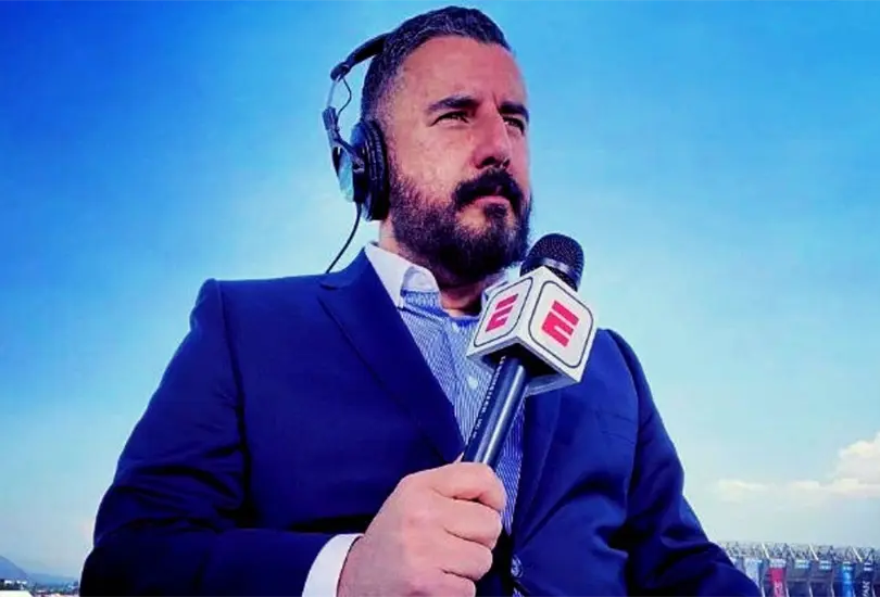 &Aacute;lvaro Morales en diferentes ocasiones ha dicho que es un personaje dentro de la TV. 