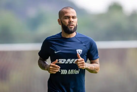 Dani Alves haría su debiut con Pumas ante Mazatlán el próximo miércoles.