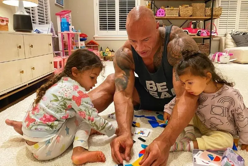 Las otras dos hijas de Johnson son Tiana y Jasmine, que tuvo con Lauren Hashian; "The Rock" enseña en redes sociales como las cuida. 