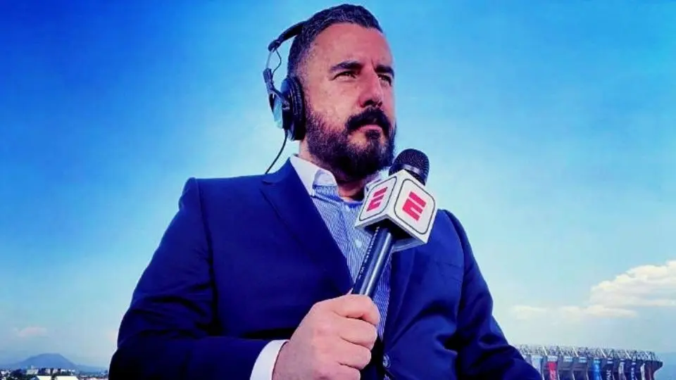 &Aacute;lvaro Morales en diferentes ocasiones ha dicho que es un personaje dentro de la TV.