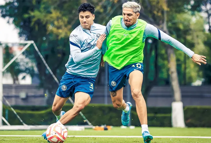 La afici&oacute;n del Am&eacute;rica pide que Diego Vald&eacute;s vaya a la banca tras bajar su nivel en los juegos y en los entrenamientos. 