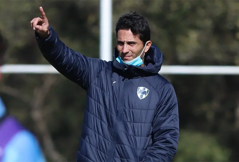 Aldo de Nigris caus&oacute; controversia con un pol&eacute;mico tuit