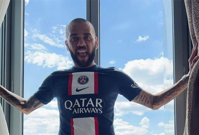 Dani Alves en los &uacute;ltimos d&iacute;as ha sonado para llegar a las filas del  futbol mexicano.