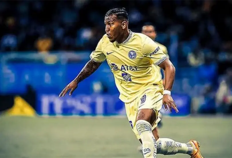 Roger Martínez anotó el gol de la victoria del América que les dio el liderato del Apertura 2022. Roger Martínez anotó el gol de la victoria del América que les dio el liderato del Apertura 2022.