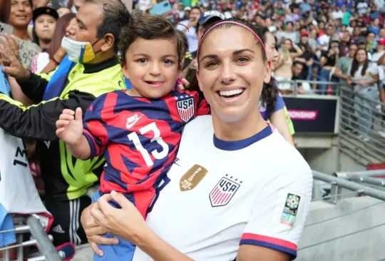 Luca es un pequeño que se viralizó por declararse como el más grande fan de Alex Morgan. Luca es un pequeño que se viralizó por declararse como el más grande fan de Alex Morgan.