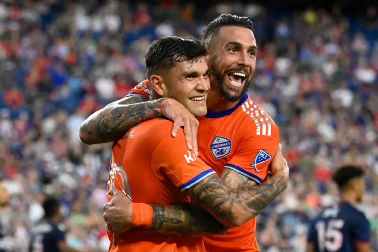 Brando Vázquez celebra un gol con Cincinnati - @fccincinnati