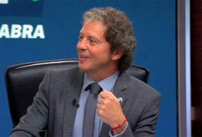 El analista sudamericano ha dejado un par de mensajes en redes sociales que despertaron especulaciones.