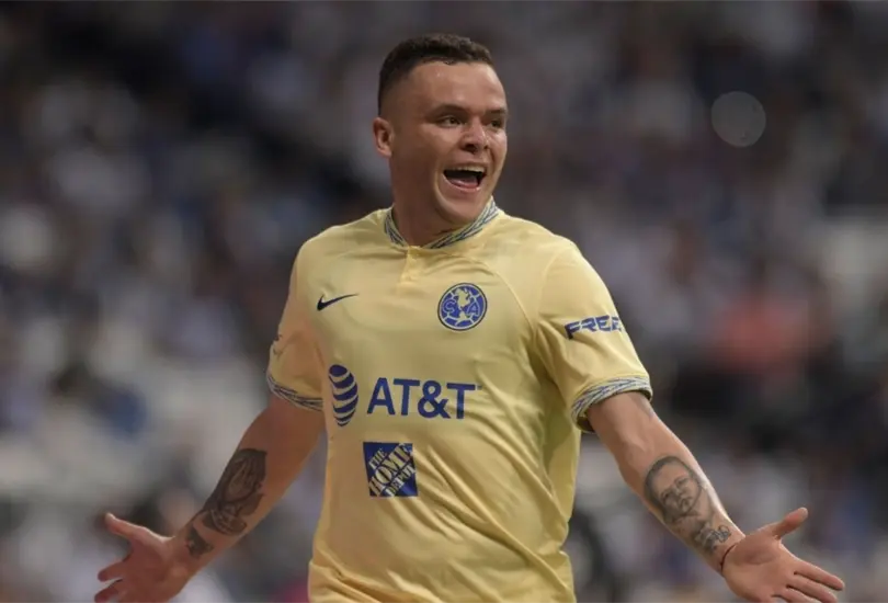 Jonathan Cabecita Rodr&iacute;guez ya se estren&oacute; con Am&eacute;rica ante Rayados.