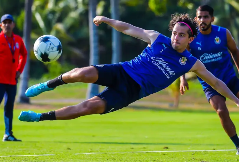 Alan Mozo asegura que Chivas tiene que demostrar qui&eacute;n manda en Jalisco para el Cl&aacute;sico Tapat&iacute;o. 