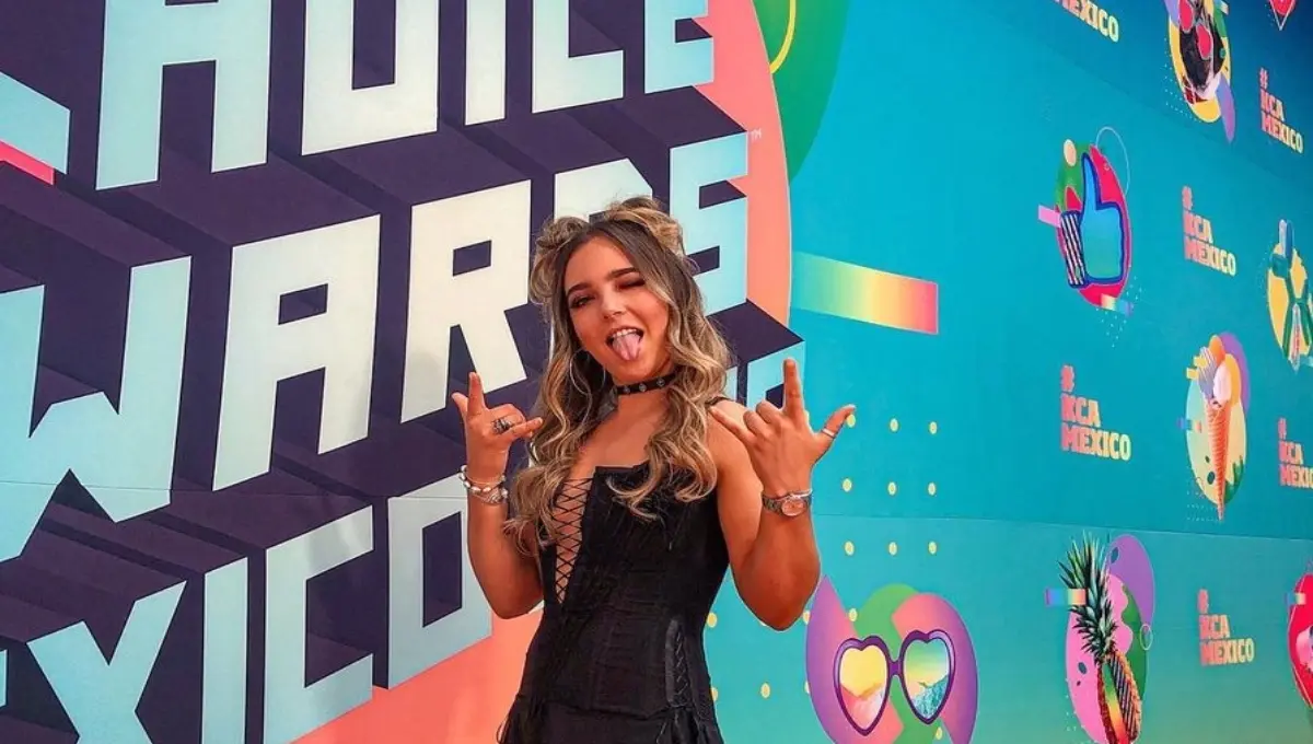 Su participación en la serie la llevó a ser invitada en los famosos premios Kids´ Choice Awards.