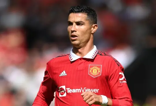 Cristiano Ronaldo ya recibió su castigo por tirar al piso el teléfono de un niño