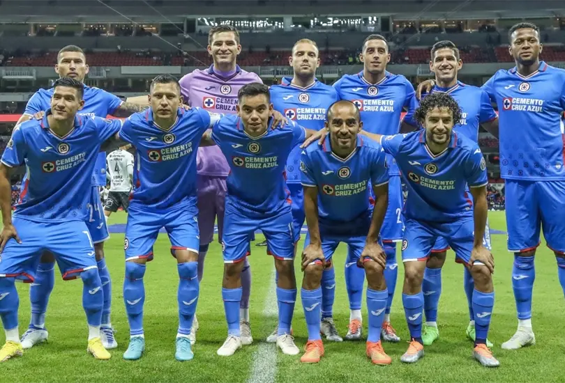 Antuna, Baca y Cata fueron abucheados por los fans de Cruz Azul. Antuna, Baca y Cata fueron abucheados por los fans de Cruz Azul.