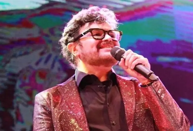 Aleks Syntek se vio envuelto en una nueva pol&eacute;mica. 