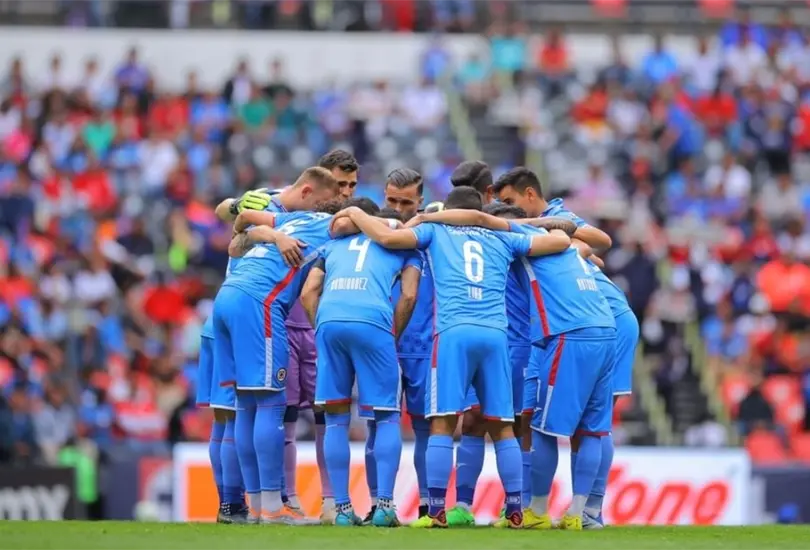 Cruz Azul regala boletos a sus aficionados para el partido contra Querétaro en el Estadio Azteca. Cruz Azul regala boletos a sus aficionados para el partido contra Querétaro en el Estadio Azteca.
