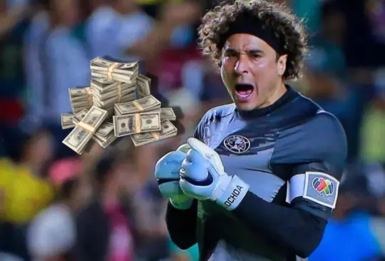 Memo Ochoa tiene uno de los salarios más altos de toda la Liga MX.