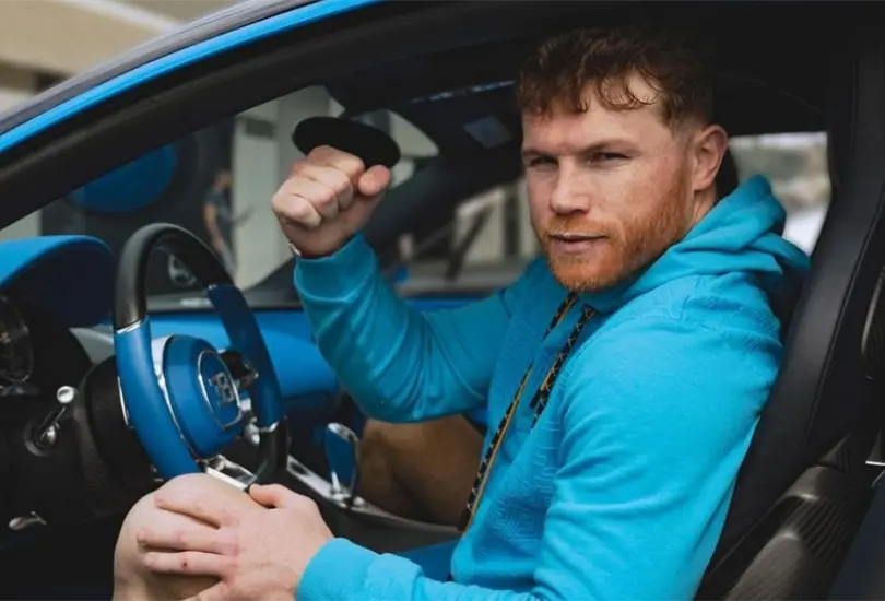 Saúl Canelo Álvarez anunció que vende su auto Bugatti Chiron por un precio millonario. Saúl Canelo Álvarez anunció que vende su auto Bugatti Chiron por un precio millonario.
