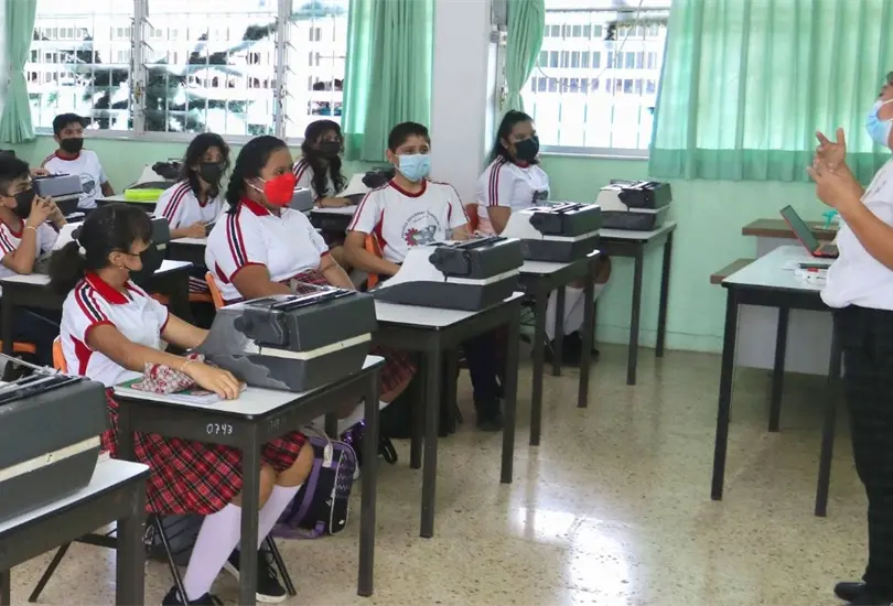 Los alumnos volvieron a las clases para dar inicio al ciclo escolar 2022 - 2023, pero pronto descansar&aacute;n por el pr&oacute;ximo puente vacacional que habr&aacute;.