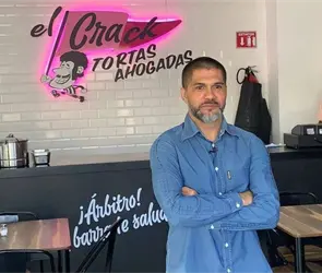 Reinaldo Navia: ¿Cuánto cuesta comer tortas ahogadas en "El Crack", restaurante del examericanista?