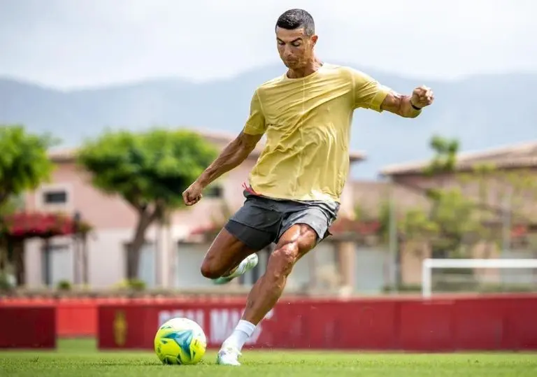 Cristiano Ronaldo se ausentó de la gira del Manchester United. (@cristiano)