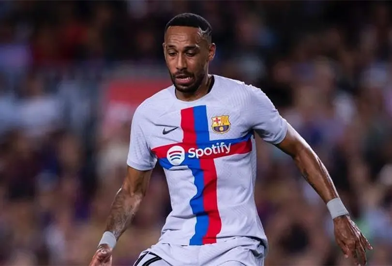 Pierre-Emerick Aubameyang mandó un mensaje sobre el asalto que sufrió hace unos días Pierre-Emerick Aubameyang mandó un mensaje sobre el asalto que sufrió hace unos días