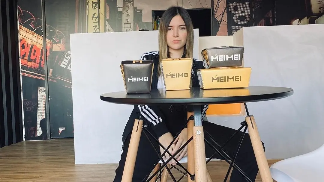 Gracias a su alcance en redes sociales, ha podido comenzar el camino del emprendimiento y otros enormes proyectos.