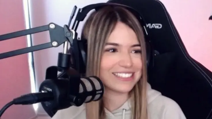 La Rivers transmite los videojuegos en tendencia como EA FC 24, Fortnite, Minecraft, entre muchos otros.