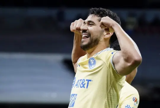 Henry Martín celebra su doblete con América ante Juárez. Henry Martín celebra su doblete con América ante Juárez.