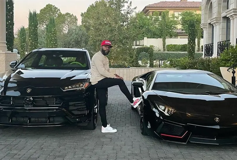 Floyd Mayweather cuenta con autos de lujo de varias marcas reconocidas como Ferrari y Rolls Royce