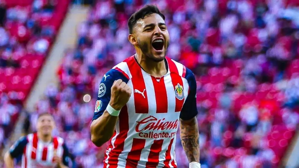 Alexis Vega está emocionado por enfrentar por primera vez juntos a Javier Chicharito Hernández y Carlos Vela. Alexis Vega está emocionado por enfrentar por primera vez juntos a Javier Chicharito Hernández y Carlos Vela.