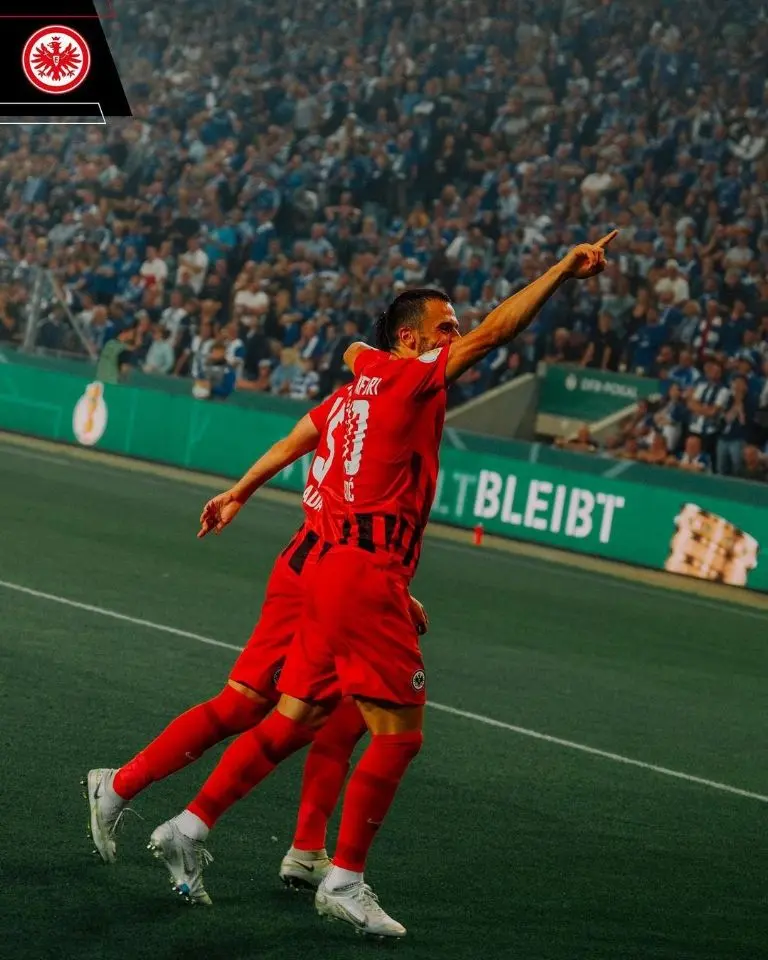 El cuadro alemán se medirá ante el campeón de la Champions League para adjudicarse el título de la Supercopa de la UEFA. Foto: Instagram @eintrachtfrankfurt