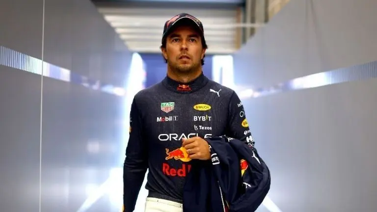 Checo Pérez se mantiene en la pelear por el campeonato de pilotos de la F1. Foto: Archivo Referee.