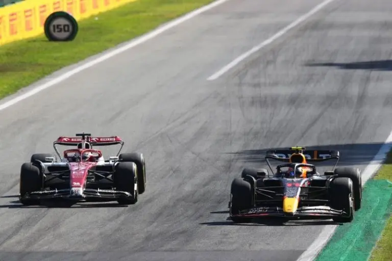 'Checo' quedó en el puesto 6 del GP de Italia - Twitter @RedBullRacing