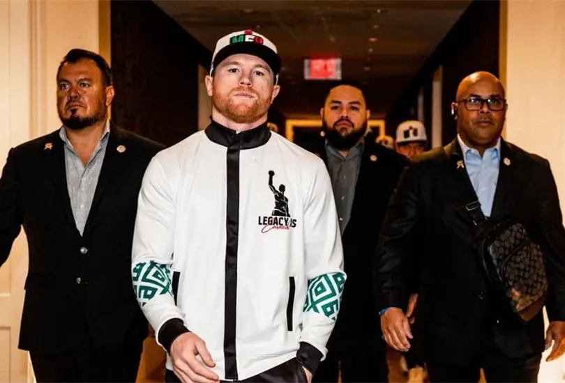 Aficionados argentinos bautizaron al Canelo con nuevos apodos tras las pol&eacute;micas que tuvo con Lionel Messi.